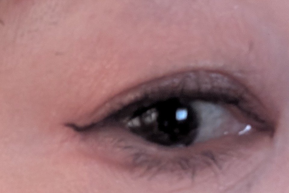 PRETTY EYES/xixi/リキッドアイライナーを使ったクチコミ（2枚目）