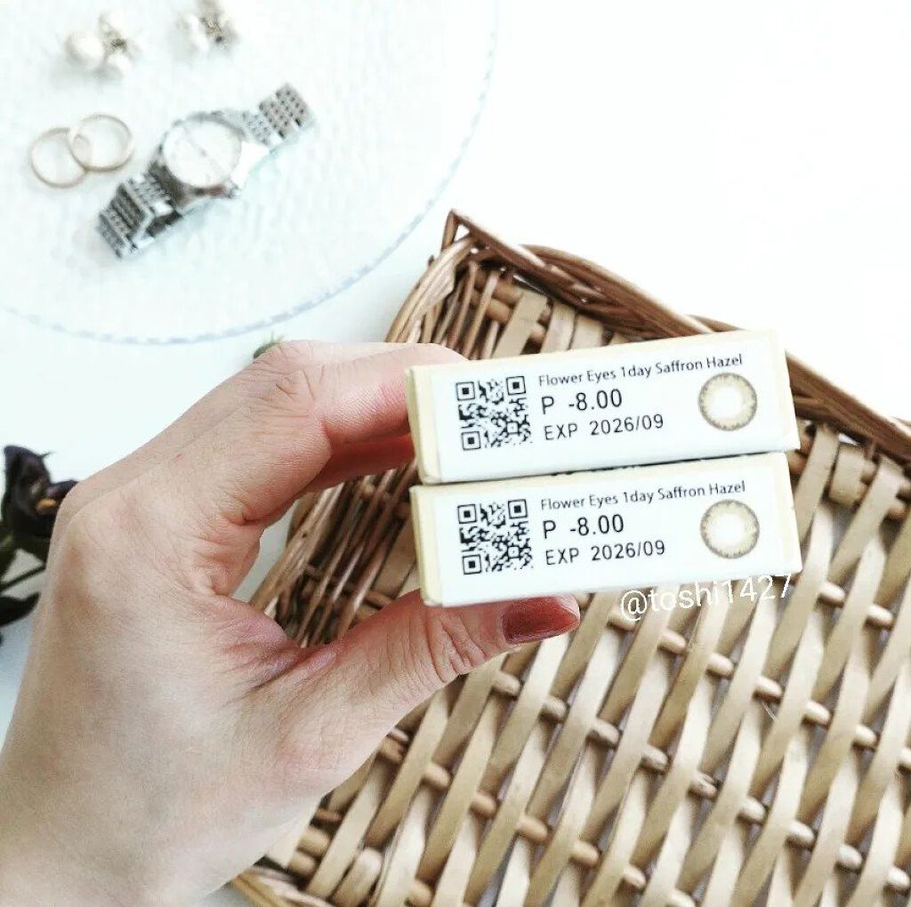 フラワーアイズ ワンデー/株式会社ビューフロンティア/ワンデー（１DAY）カラコンを使ったクチコミ（2枚目）