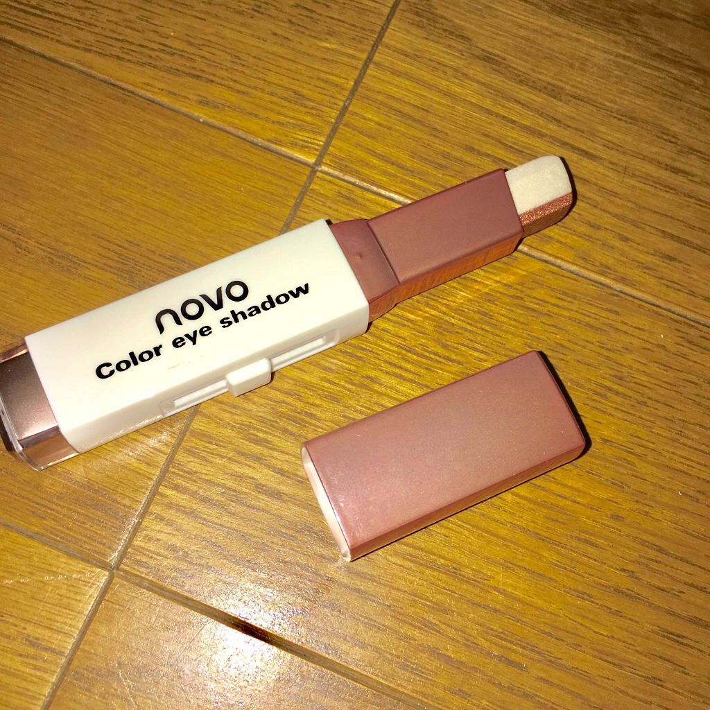 グラデーションアイシャドウ/NOVO/スティックアイシャドウを使ったクチコミ(2枚目)