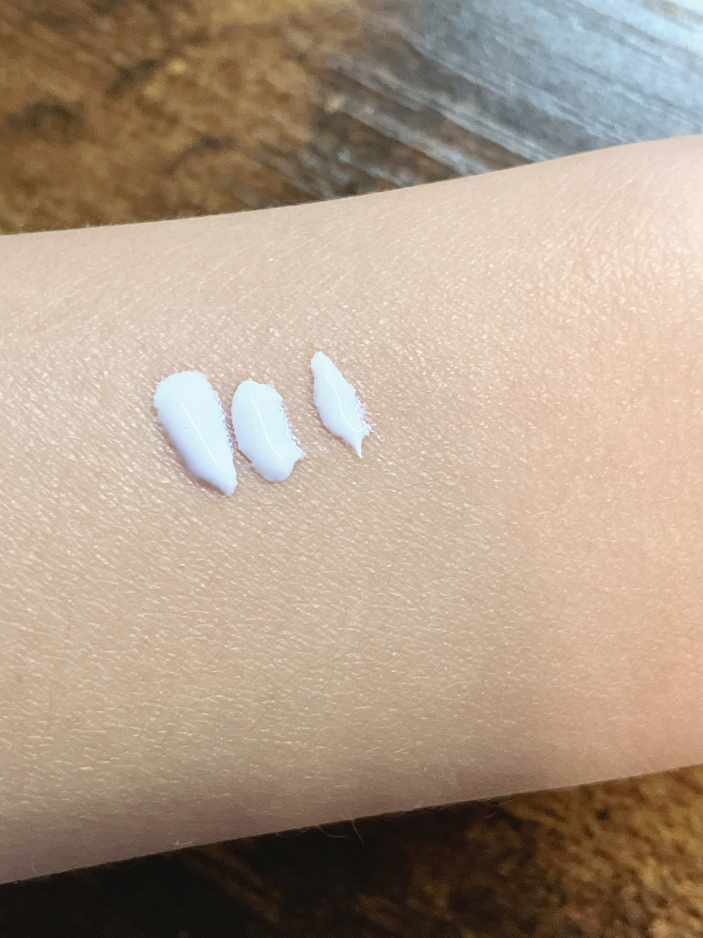 スキンアクア トーンアップUVエッセンス/スキンアクア/日焼け止めクリームを使ったクチコミ(2枚目)