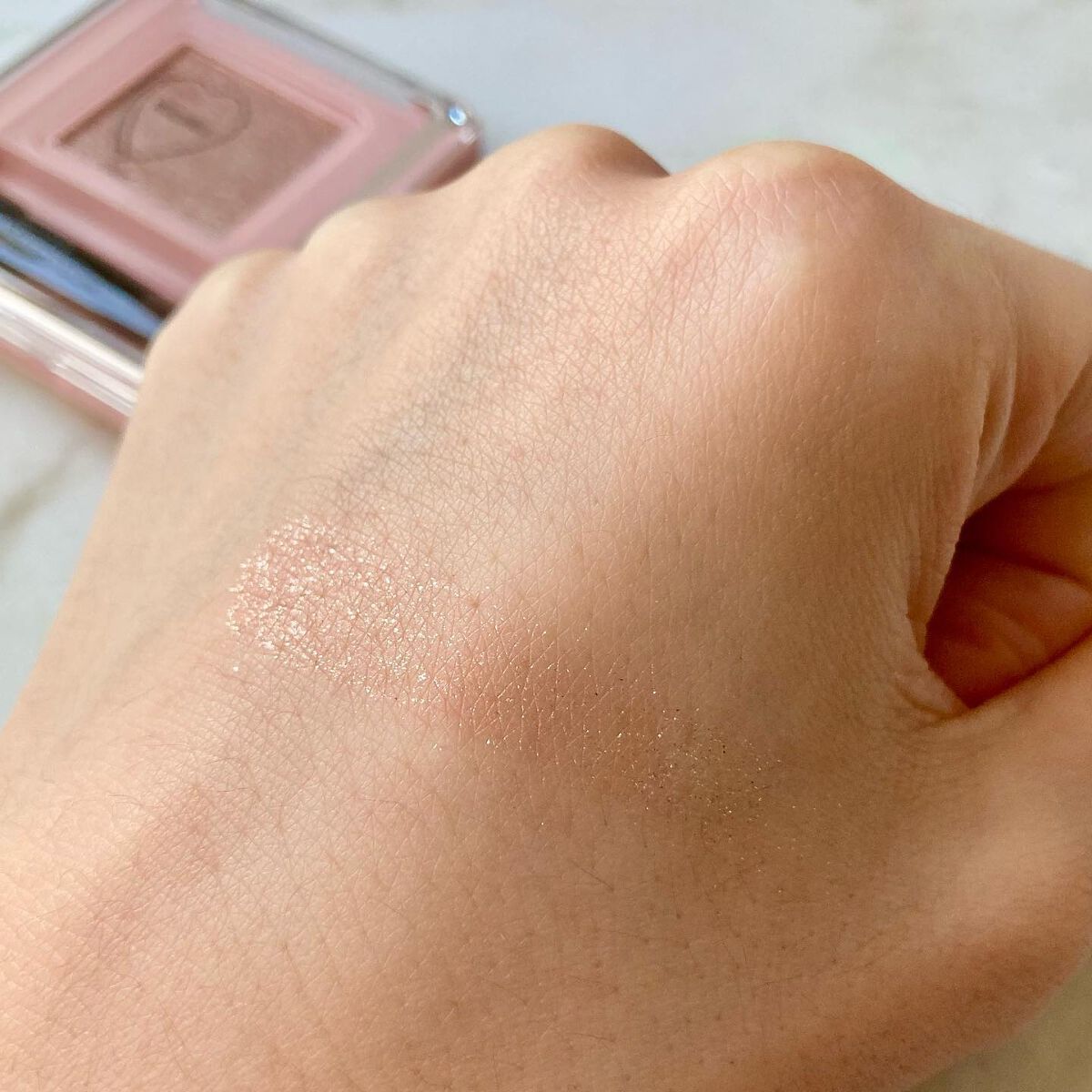 フーミー シングルラメシャドウ/WHOMEE/単色アイシャドウを使ったクチコミ(5枚目)