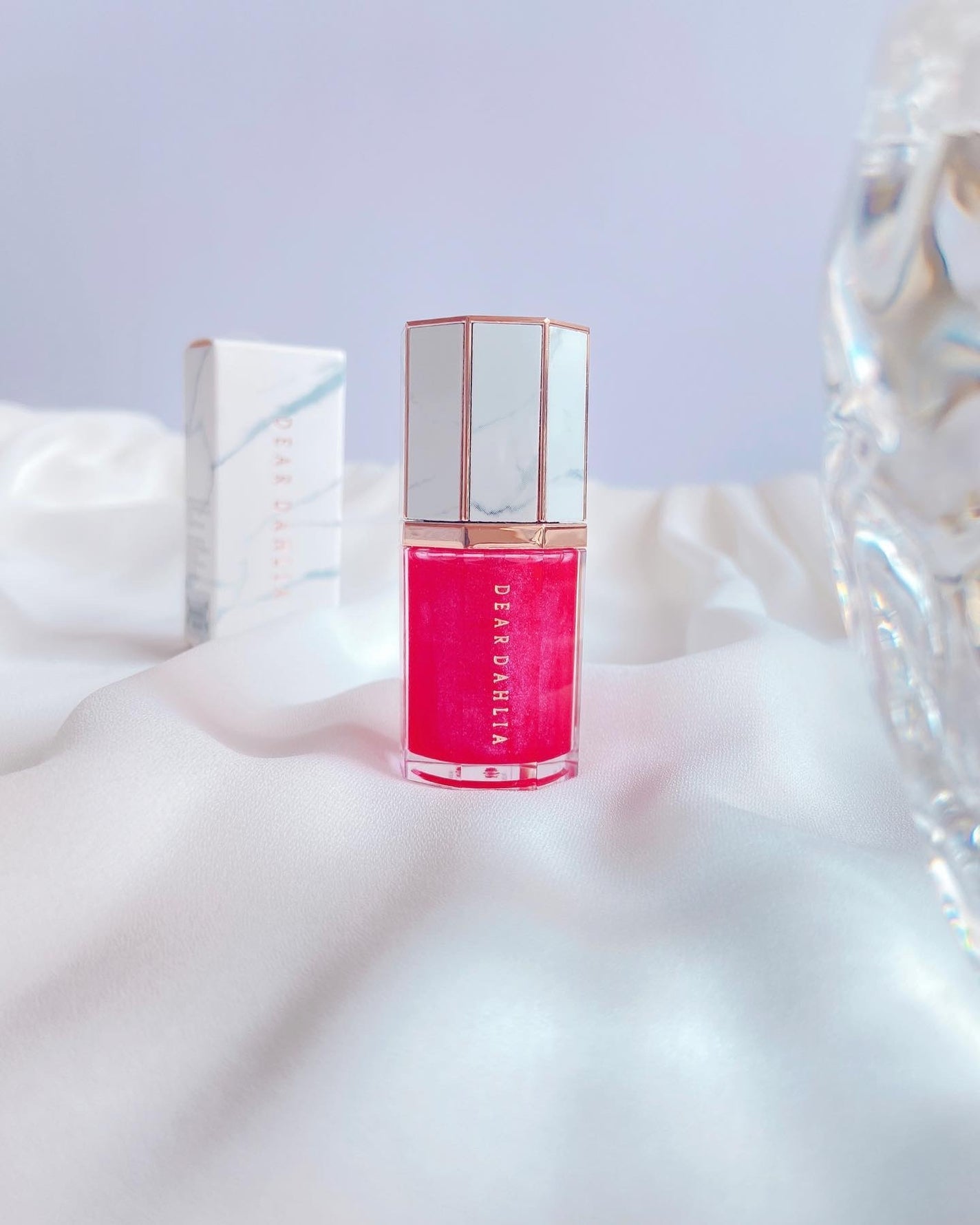 パラダイスオーロラシャインリップトリートメント/DEAR DAHLIA/リップグロスを使ったクチコミ(2枚目)