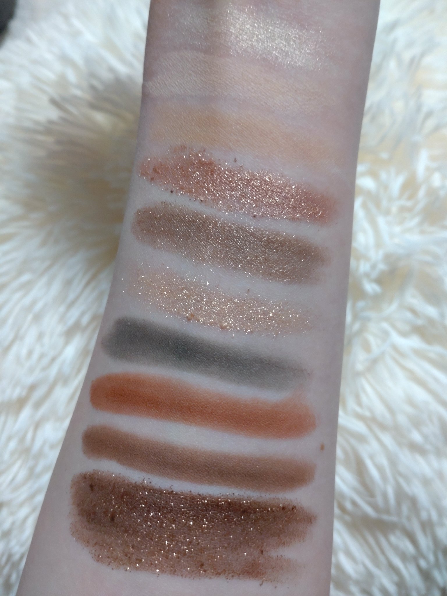 プロ アイ パレット 16 NO STANDARD/CLIO/アイシャドウパレットを使ったクチコミ（3枚目）