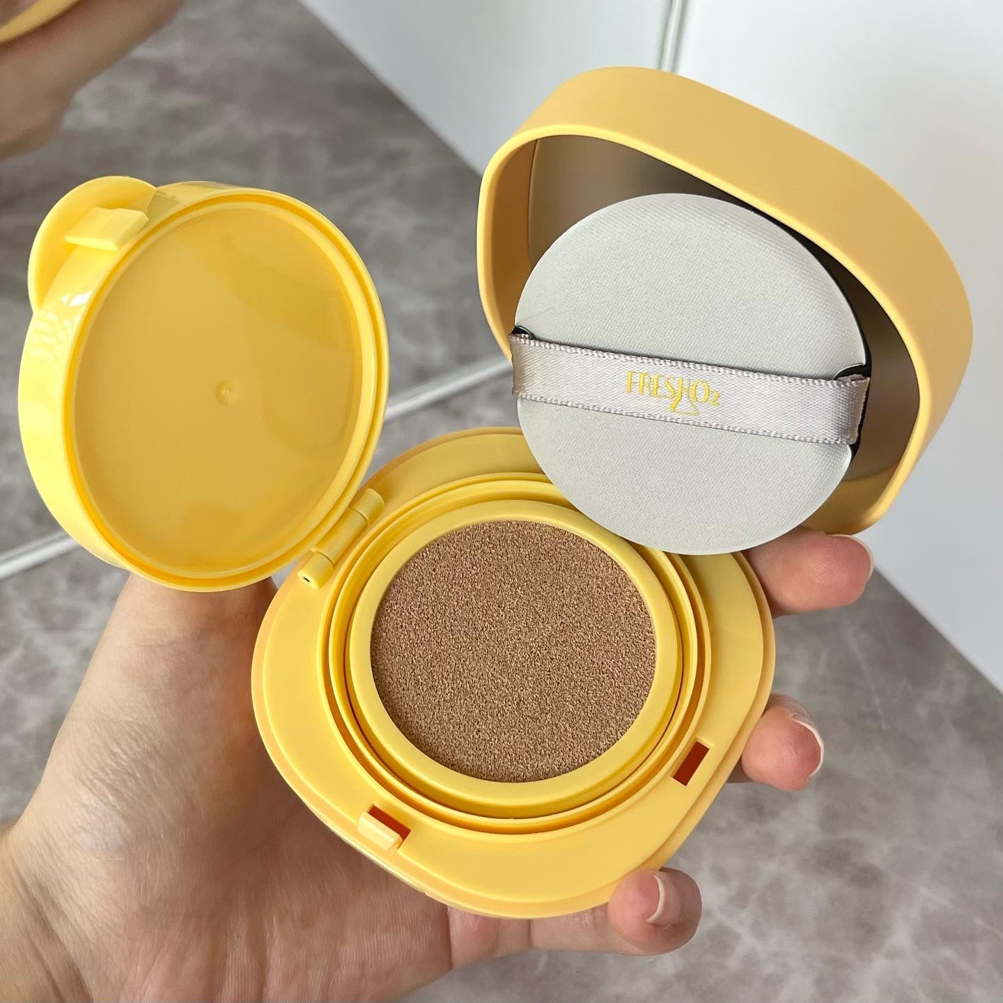 クラウドオールウェイズオン ハイドログロー メイクキー プミスト/FRESHO2/フィックスミストを使ったクチコミ（2枚目）