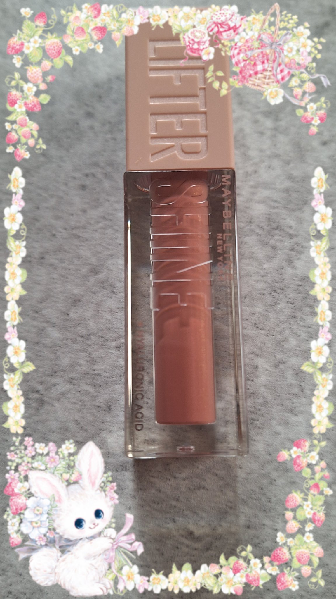 リフターシャイン 004 シルキーヌード/MAYBELLINE NEW YORK/リップグロスを使ったクチコミ（1枚目）