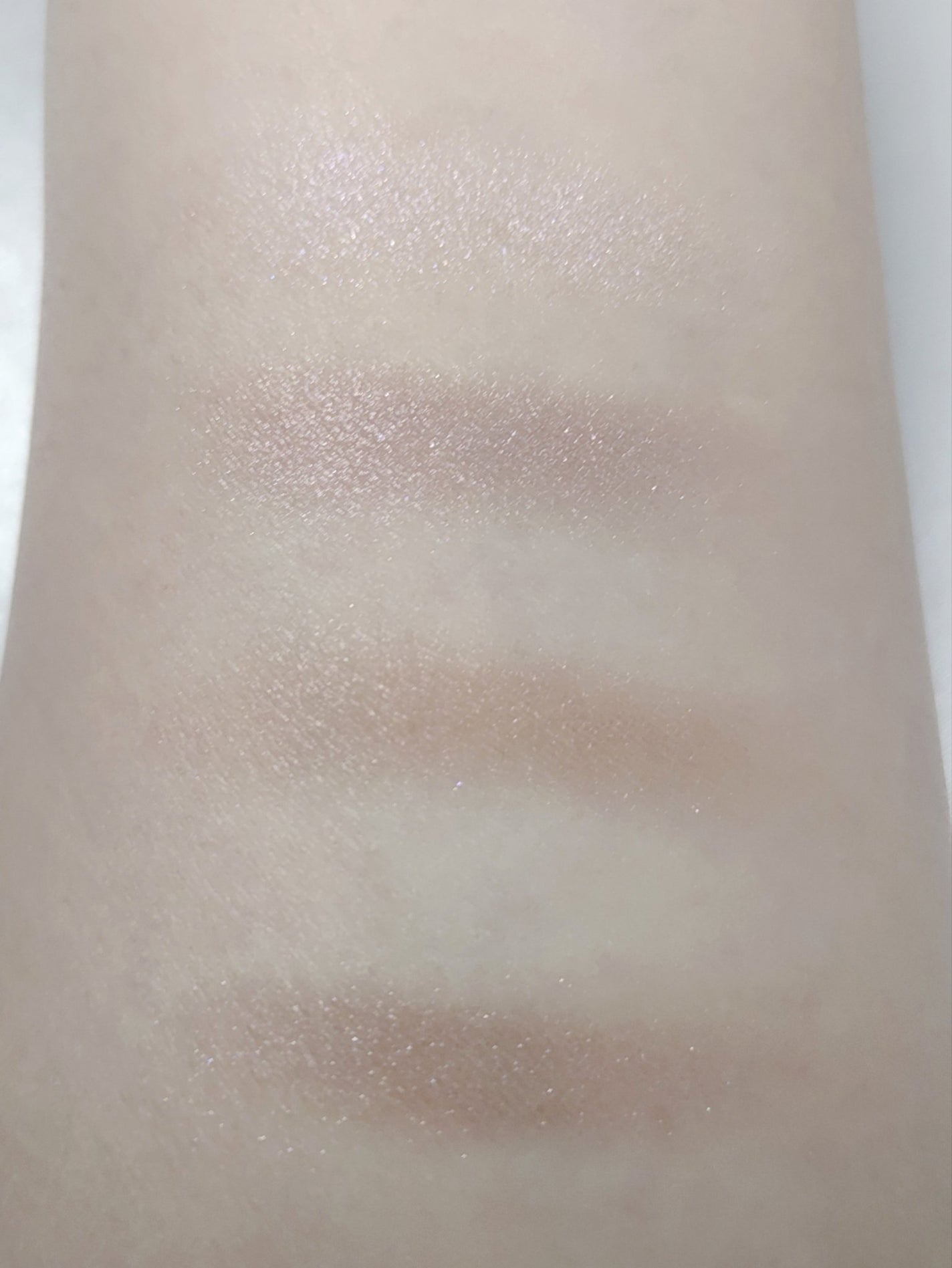 スキニーリッチシャドウ/excel/アイシャドウパレットを使ったクチコミ(3枚目)