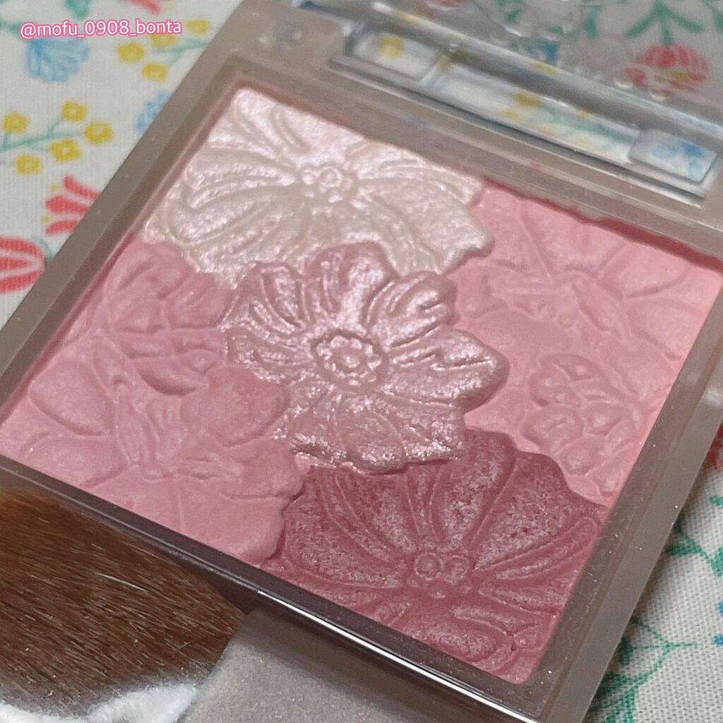 グロウフルールチークス（ブレンドタイプ）/キャンメイク/パウダーチークを使ったクチコミ（2枚目）