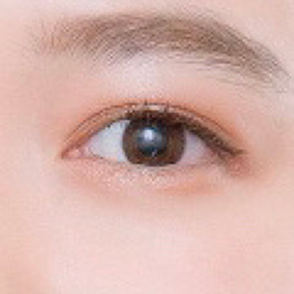 I’m  on LIPS 「今回は、二重と二重アイテムの種類を紹介します!ぜひミテミテ👀✨..」(2枚目)