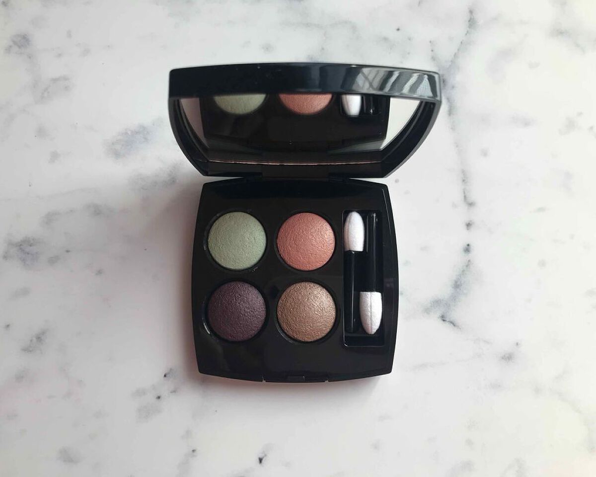 レ キャトル オンブル 302 プルミエール エクロジオン