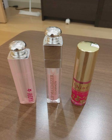 いーよ on LIPS 「かわいすぎる化粧ポーチ見つけた😍❤️レスポとミニオンのコラボ❤..」（4枚目）