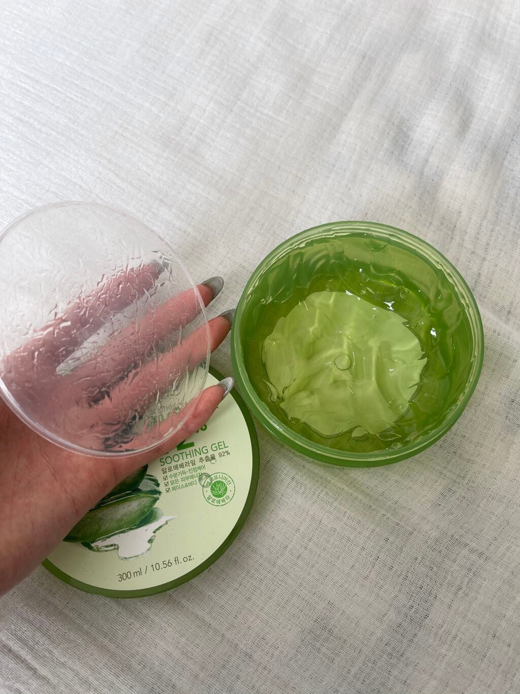 マイルド&モイスチャーアロエジェル/ネイチャーリパブリック/ボディローションを使ったクチコミ(2枚目)