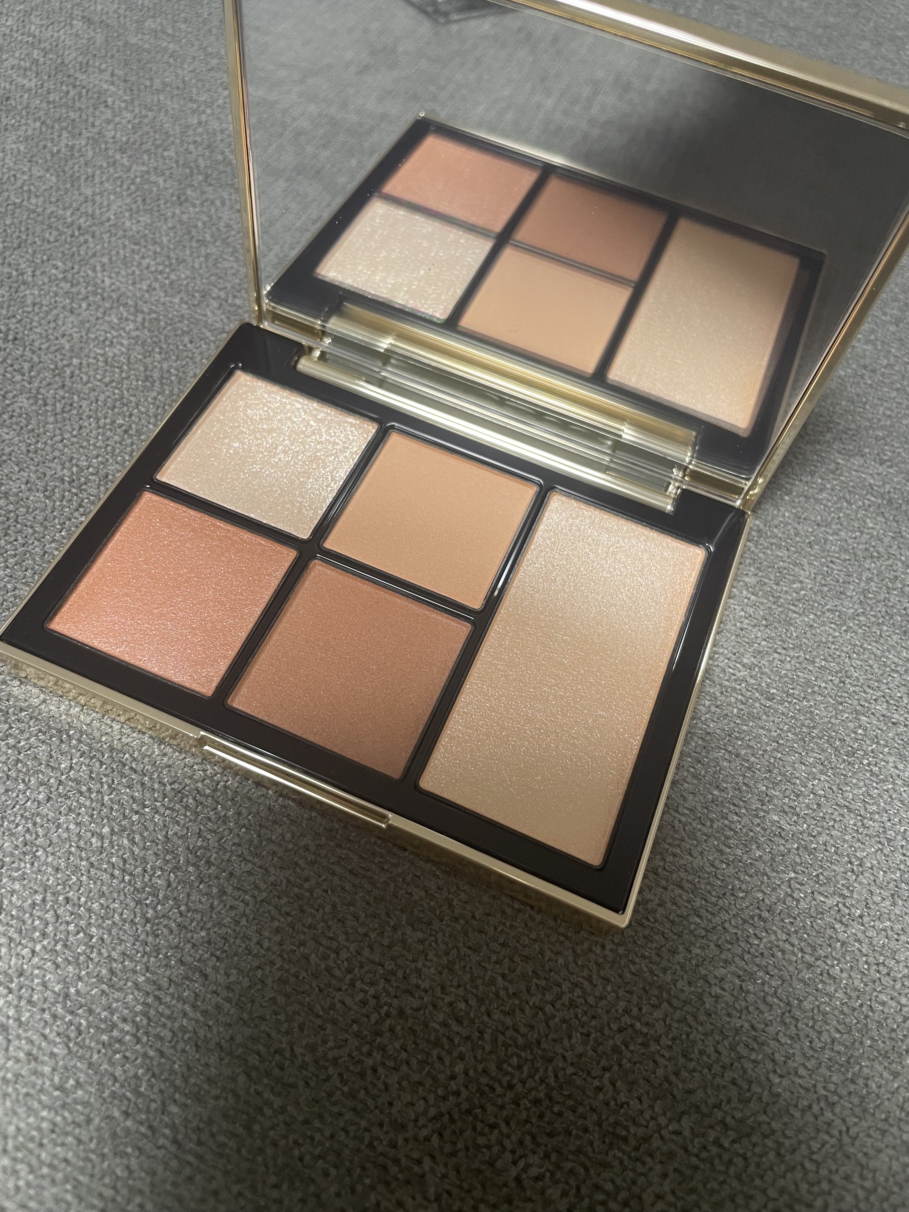 フェイス スタイリスト/SNIDEL BEAUTY/アイシャドウパレットを使ったクチコミ（2枚目）