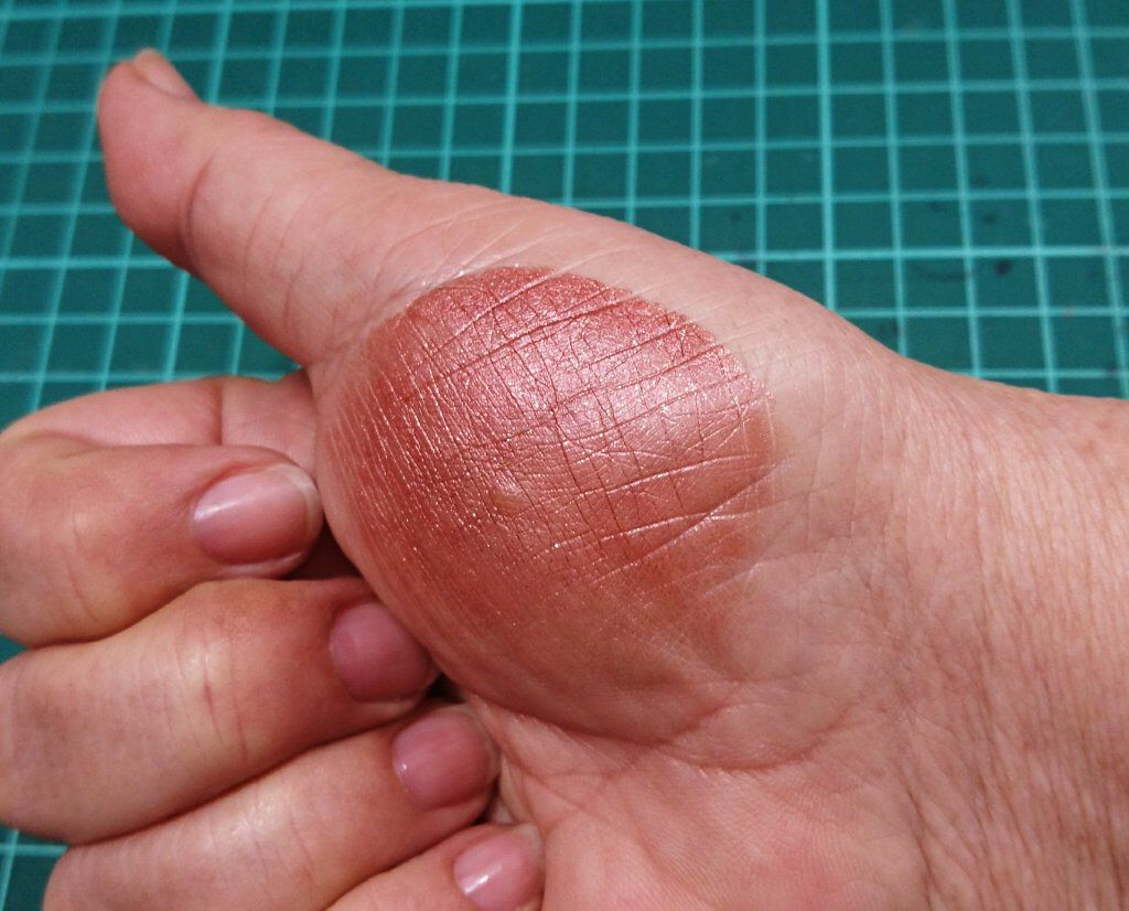 センシュアルスリーク アイズ BR-6 テラコッタブラウン/Visée/リキッドアイシャドウを使ったクチコミ（3枚目）