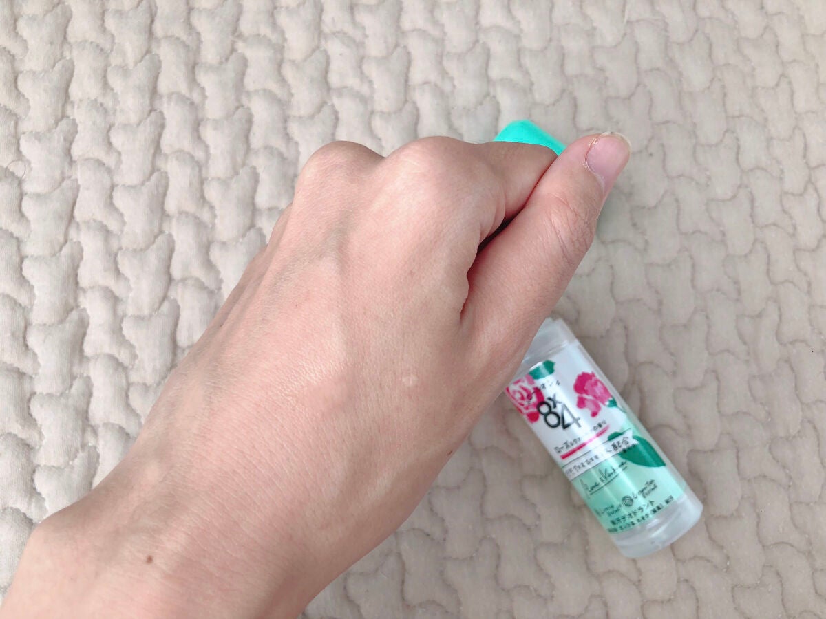 ロールオン ローズ&ヴァーベナの香り/8x4/デオドラント・制汗剤を使ったクチコミ(3枚目)