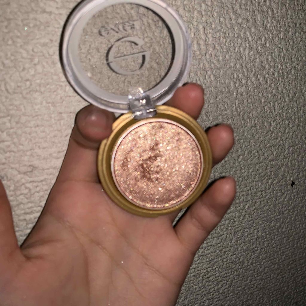 シャイニーシャドウ N/excel/単色アイシャドウを使ったクチコミ（2枚目）