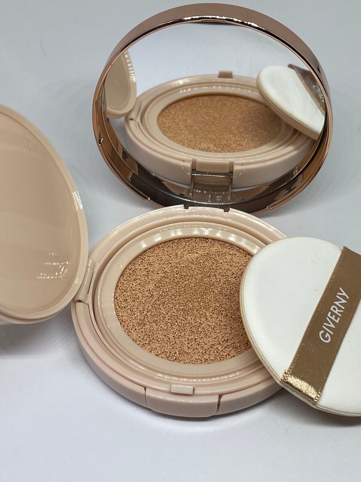 密着カバークッション/GIVERNY/クッションファンデーションを使ったクチコミ(2枚目)