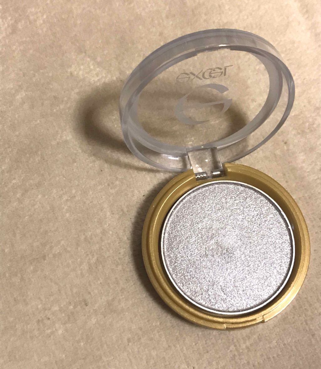 シャイニーシャドウ N/excel/単色アイシャドウを使ったクチコミ(2枚目)