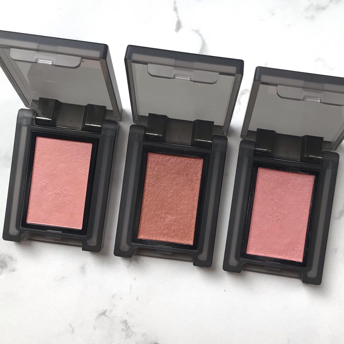 セルヴォーク ヴォランタリー アイズ/Celvoke/単色アイシャドウを使ったクチコミ(5枚目)