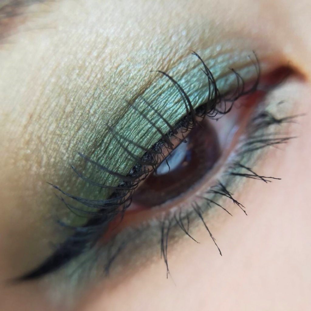 スモール アイシャドウ/M・A・C/単色アイシャドウを使ったクチコミ（2枚目）