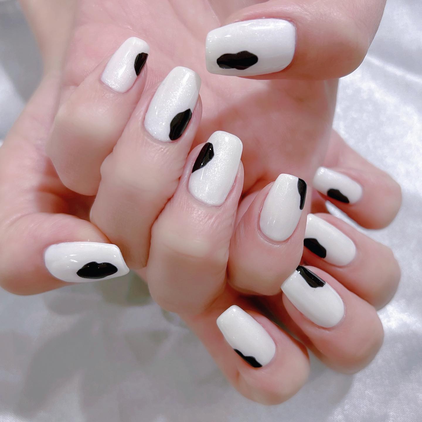 #ネイル,#モノトーンネイルのネイルデザイン