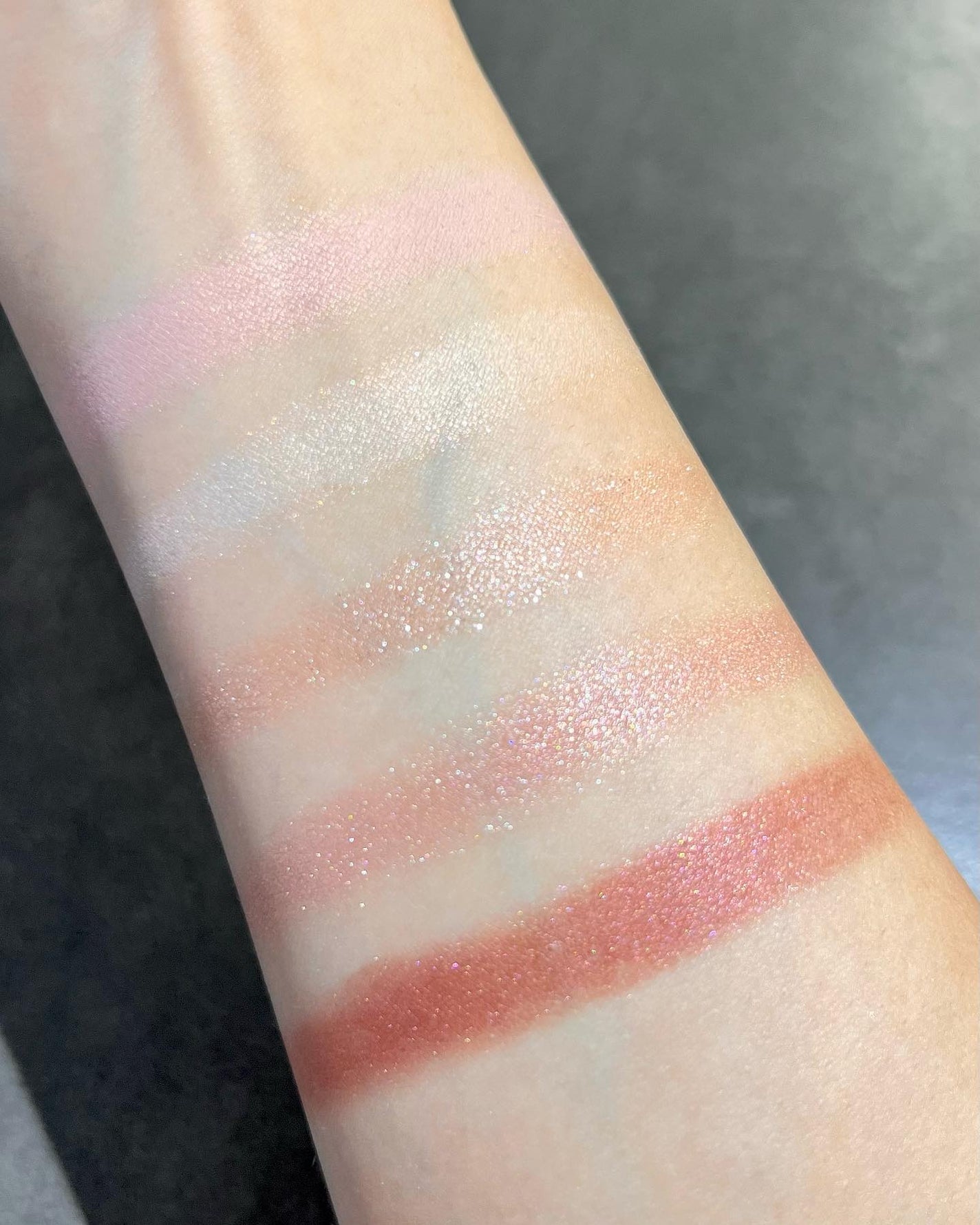 ディオールショウ サンク クルール/Dior/アイシャドウを使ったクチコミ(3枚目)