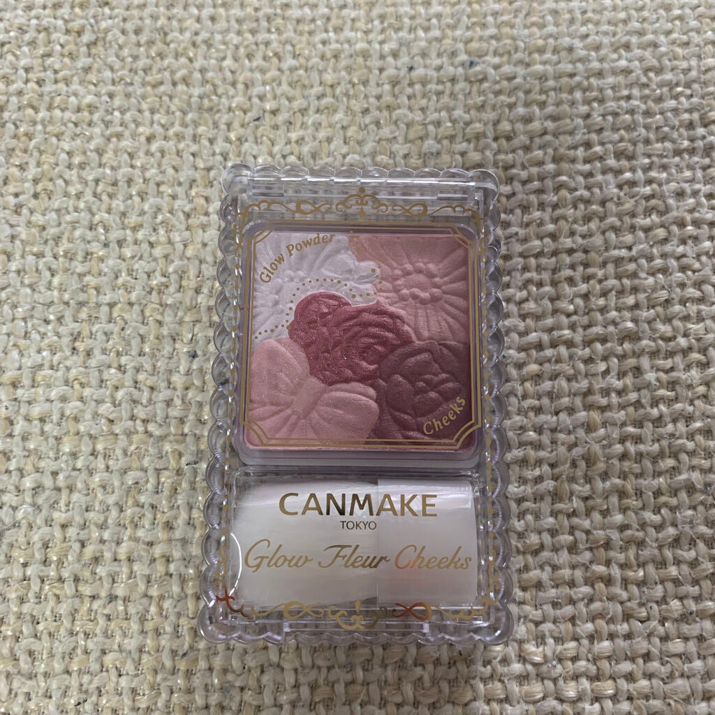 グロウフルールチークス/キャンメイク/パウダーチークを使ったクチコミ(1枚目)