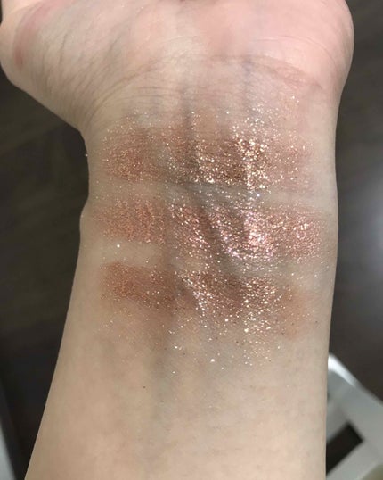 シュガー トゥインクル リキッド シャドウ/PERIPERA/リキッドアイシャドウを使ったクチコミ(3枚目)