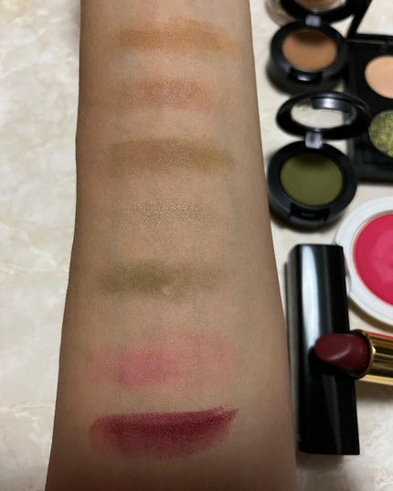 ルージュ アリュール ヴェルヴェット ル リオン ドゥ シャネル/CHANEL/口紅を使ったクチコミ(2枚目)