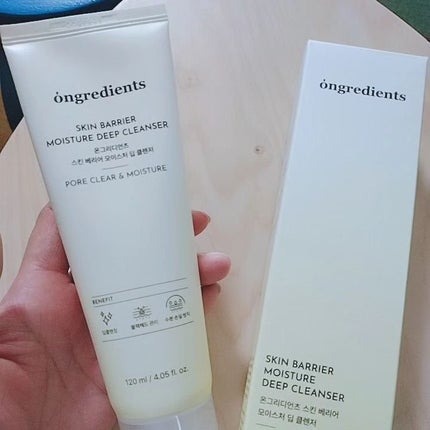 スキンバリアモイスチャーディープクレンザー /Ongredients/洗顔フォームを使ったクチコミ(3枚目)