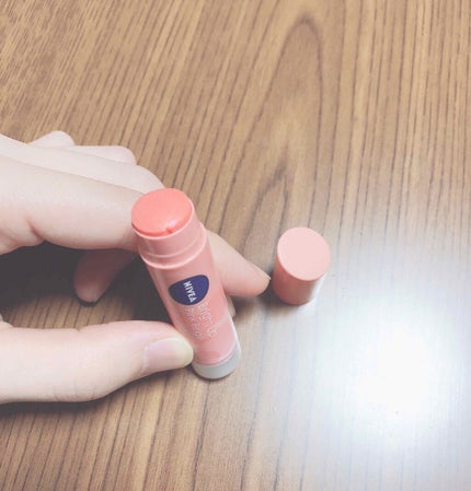 モイストピュアカラーリップ/ニベア/リップクリームを使ったクチコミ(2枚目)