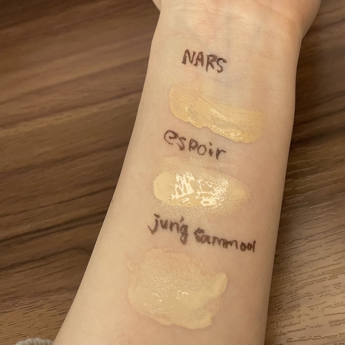 エッセンシャル スキン ヌーダー クッション/JUNG SAEM MOOL/クッションファンデーションを使ったクチコミ（2枚目）