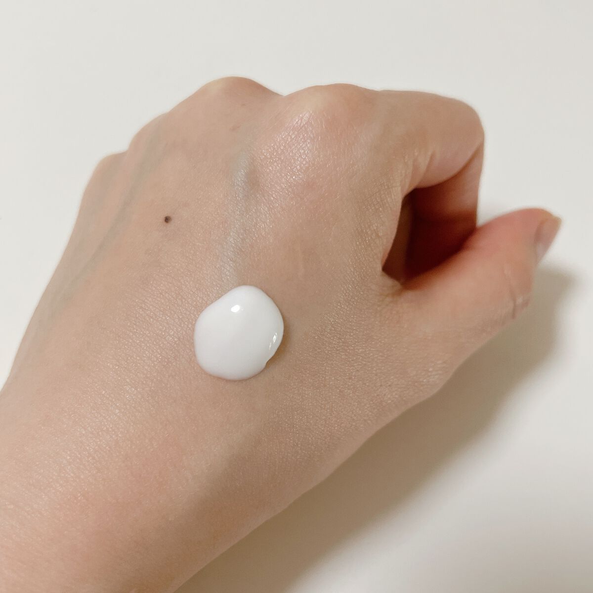 アドバンスドリペアバンドクリーム/Eucerin/ハンドクリームを使ったクチコミ（2枚目）