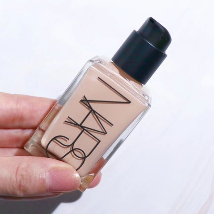 ライトリフレクティング ファンデーション/NARS/リキッドファンデーションを使ったクチコミ(2枚目)