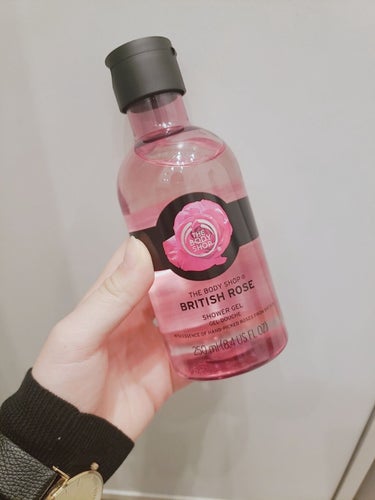 The Body Shop ブリティッシュローズ　シャワージェル

香りがマジで良い〜
ちょっと前までローズの香りなんて見向きもしなかったのに先月くらいから超ハマってる

疲れてる方がローズの香りにつら