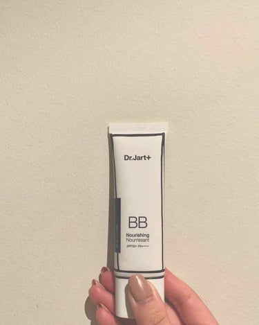 Dr. Jart +

• Dermakeup Nourishing Beauty Balm

韓国人気ドクターズコスメブランド

肌を保湿しながらカバーしてくれるBBクリーム

Dr. Jart +の