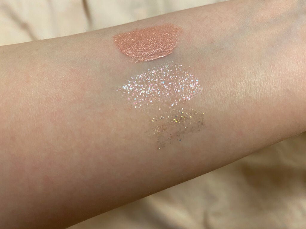 スパークリングアイグロス/スウィーツ スウィーツ/リキッドアイシャドウを使ったクチコミ(2枚目)