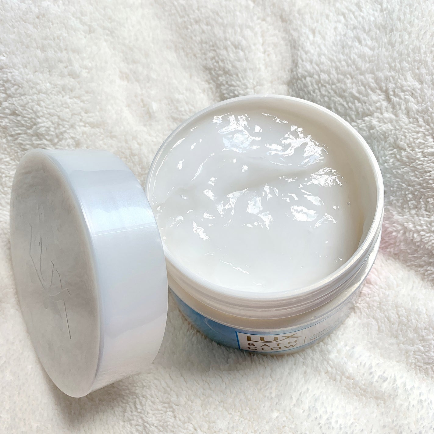 バスグロウ モイスチャー&シャイン ミルクジェリーマスク/LUX/ヘアマスク・ヘアパックを使ったクチコミ(2枚目)