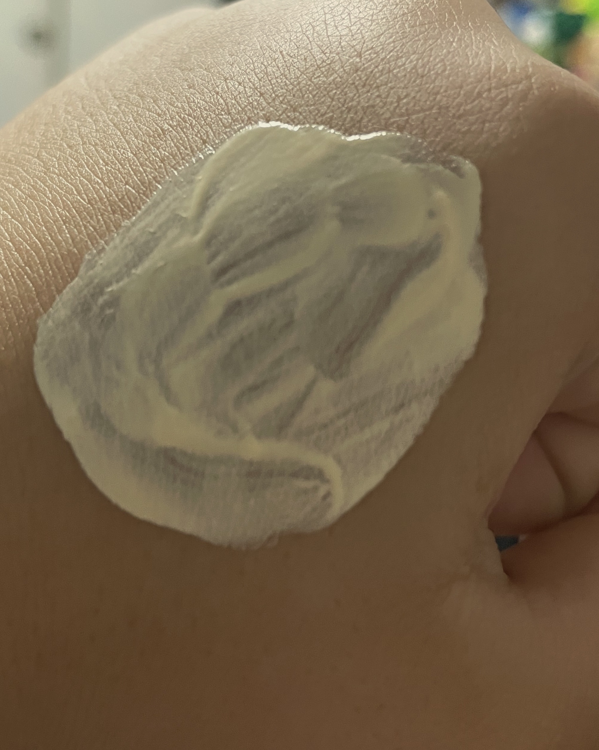 グラッシーミルキートーンアップ /&nd by rom&nd/化粧下地を使ったクチコミ（2枚目）