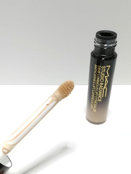 #270S ミニ ラウンド スラント ブラシ/M・A・C/メイクブラシを使ったクチコミ(2枚目)