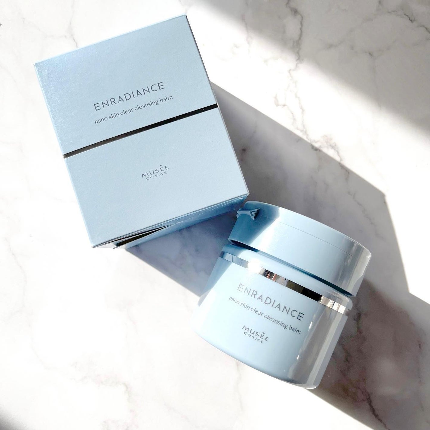 Riri𩵠on LIPS ã@museecosme_officialåªãããšãããã¯ã¬ã³ãž..ãïŒ1æç®ïŒ