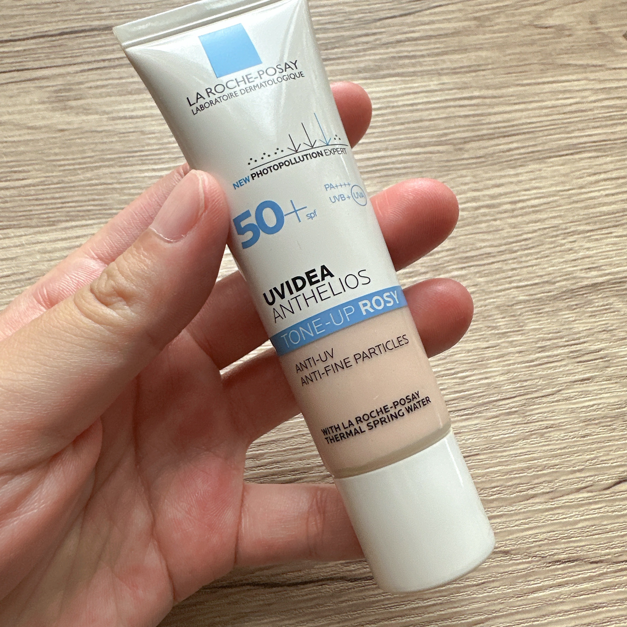 UVイデア XL プロテクショントーンアップ ローズ/ラ ロッシュ ポゼ/日焼け止めクリームを使ったクチコミ（1枚目）