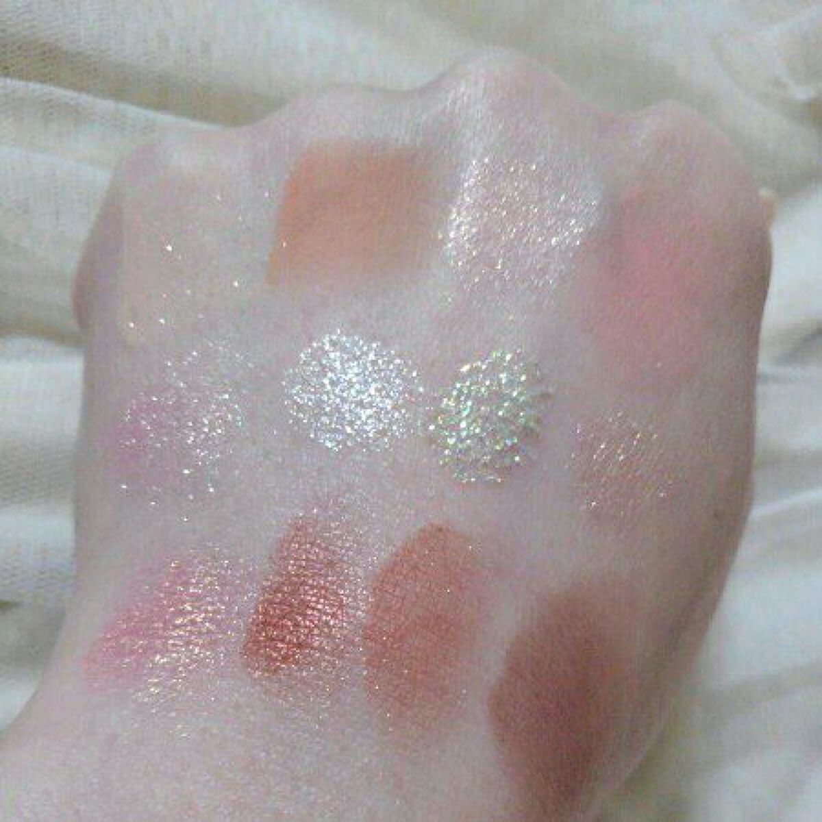 パールグロウハイライト/CEZANNE/パウダーハイライトを使ったクチコミ(4枚目)