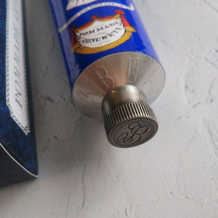 ポマード・コンクレット/オフィシーヌ・ユニヴェルセル・ビュリー/ハンドクリームを使ったクチコミ(2枚目)