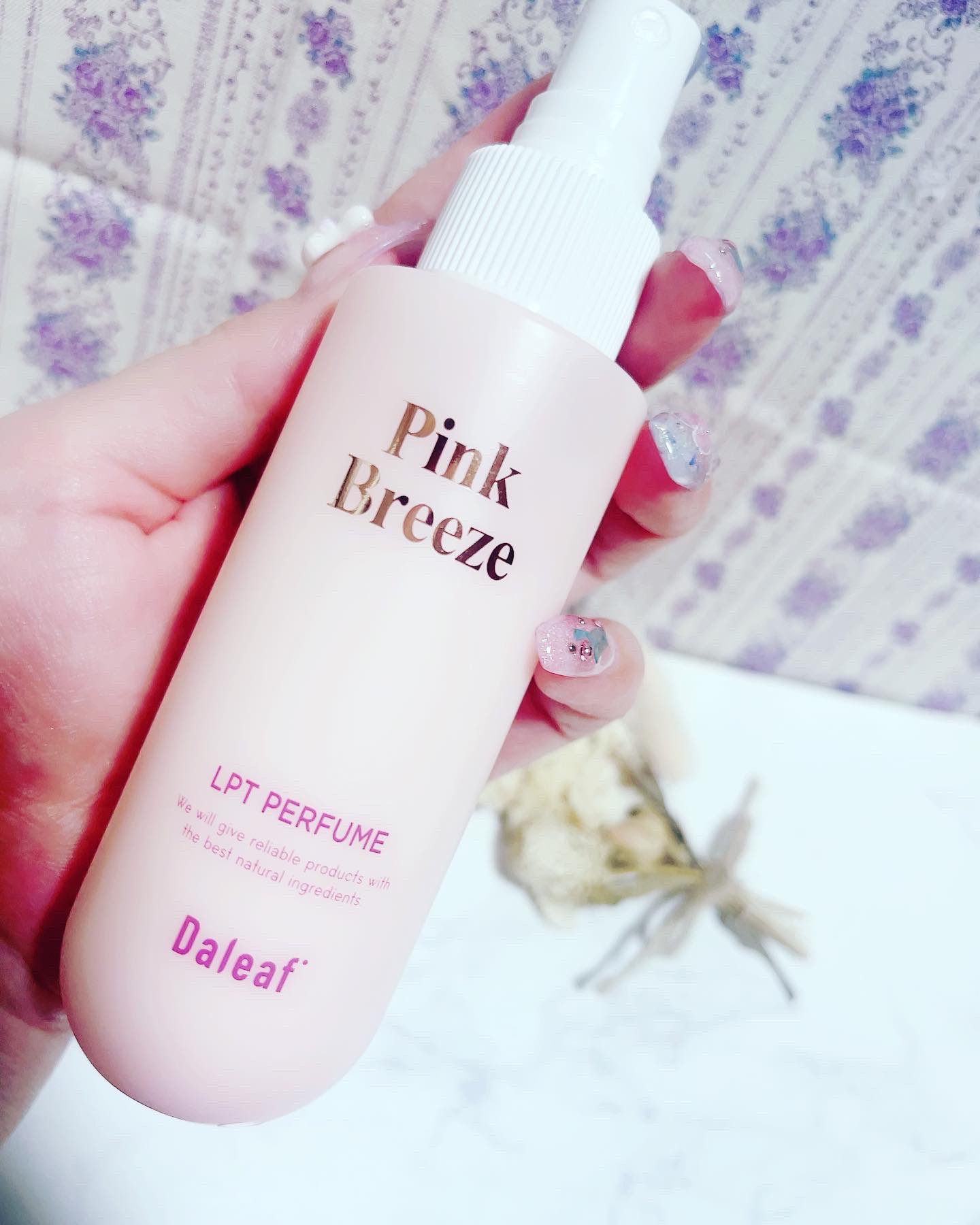 パフュームヘアパックインミスト Pink Breeze/Daleaf/アウトバストリートメントを使ったクチコミ（1枚目）