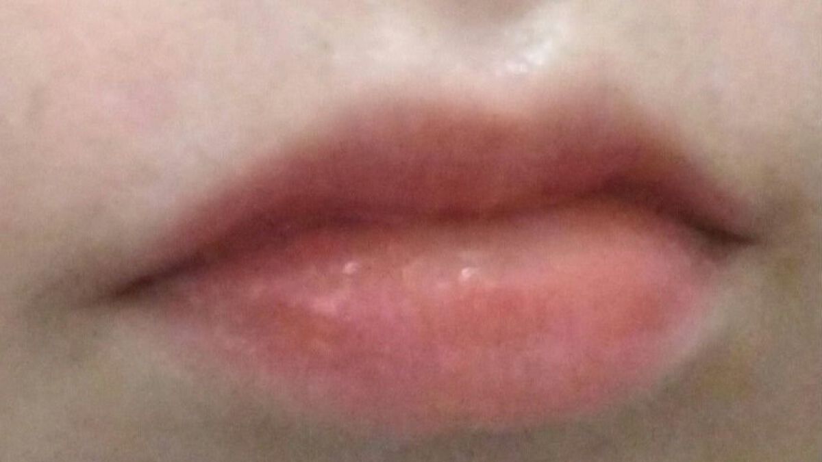 38°C / 99°F リップトリートメント (リップ美容液)/UZU BY FLOWFUSHI/リップケアを使ったクチコミ（2枚目）