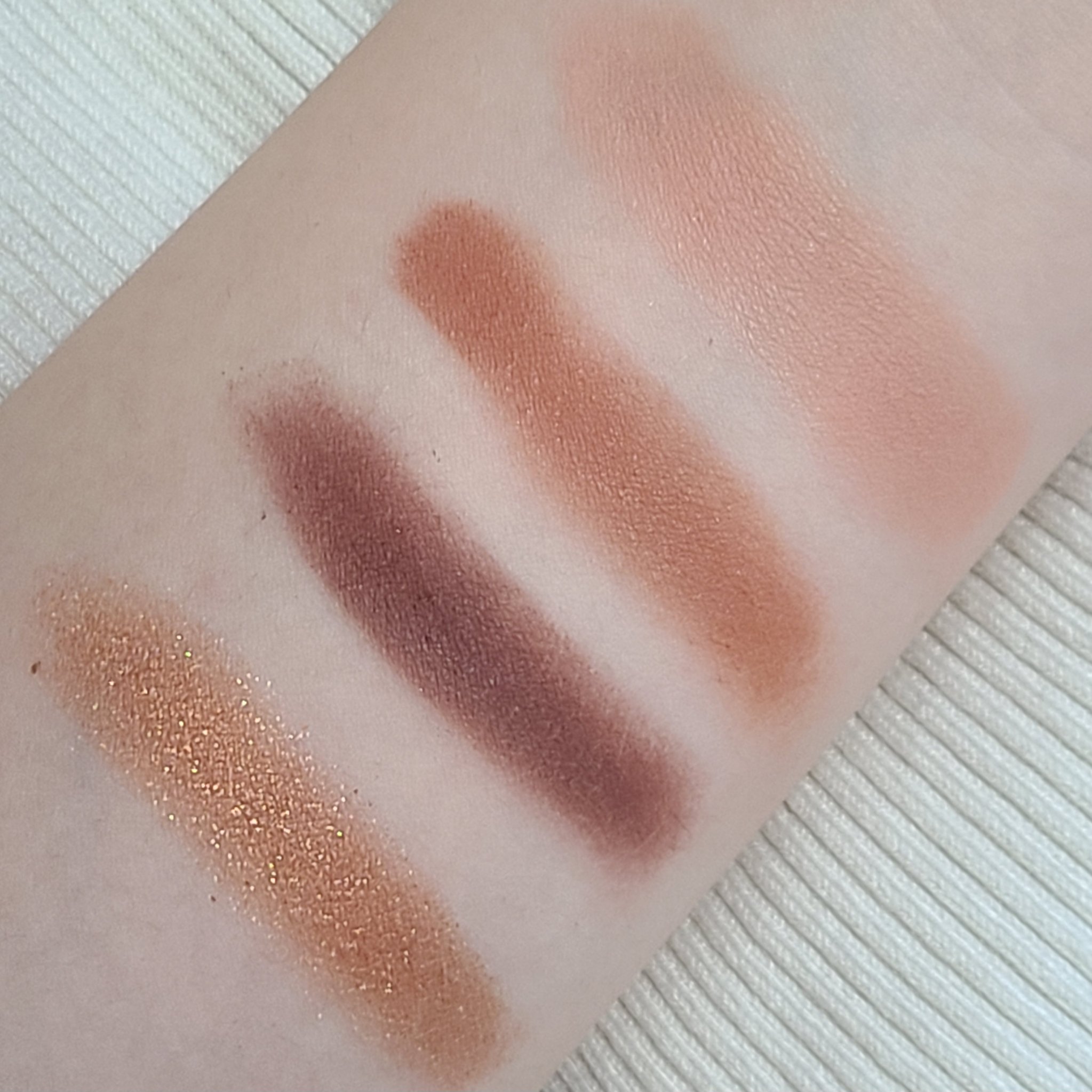 パールグロウハイライト/CEZANNE/パウダーハイライトを使ったクチコミ（2枚目）