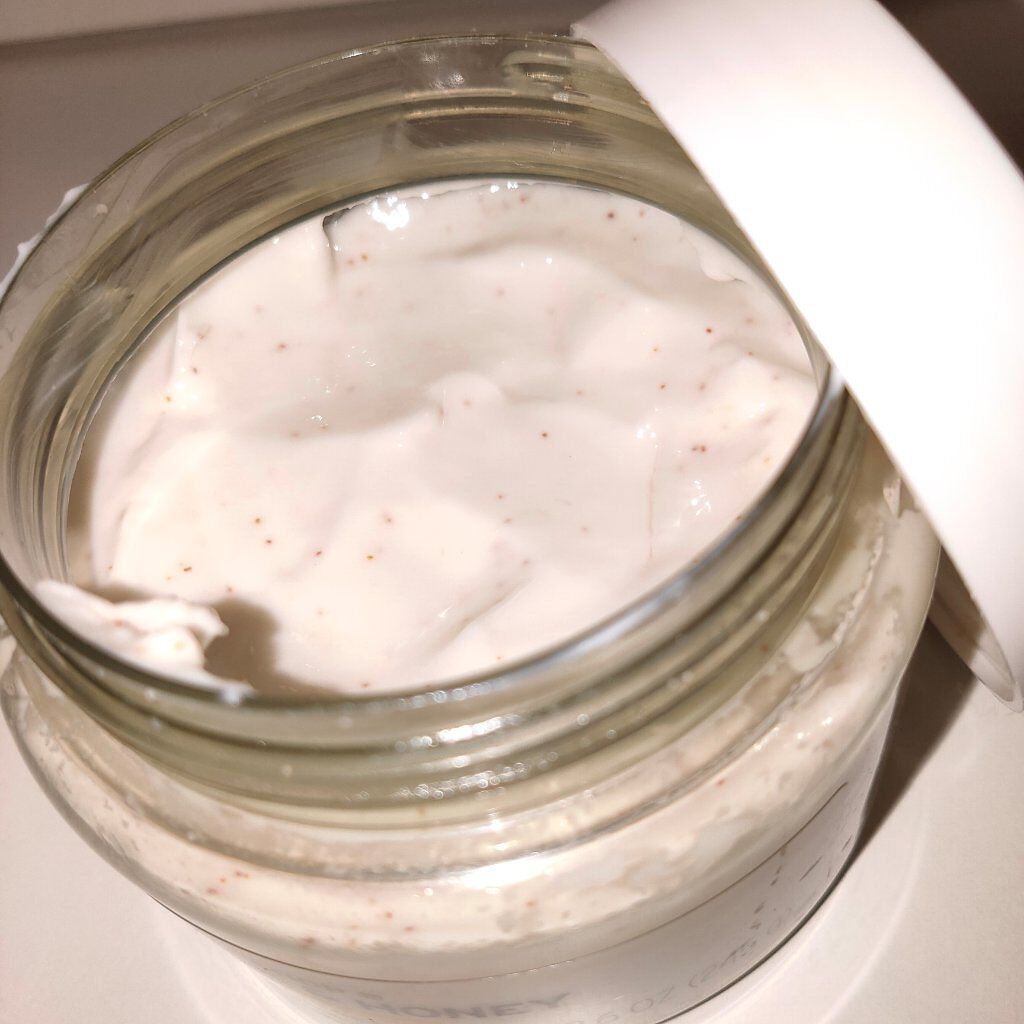 ボディバター アーモンドミルク&ハニー/THE BODY SHOP/ボディクリームを使ったクチコミ(5枚目)