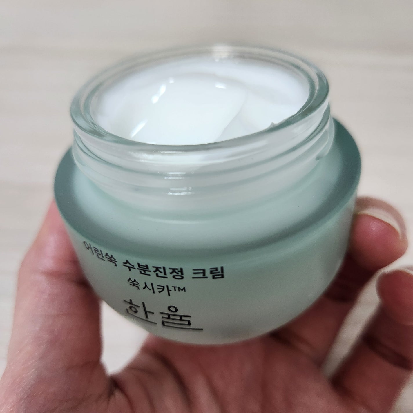 ピュアアルテミシア カーミングウォータークリーム/HANYUL(ハンユル)/フェイスクリームを使ったクチコミ(1枚目)