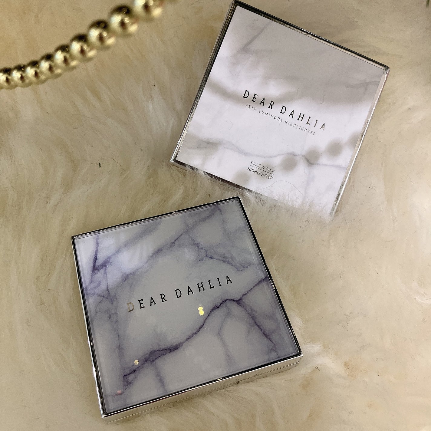 スキンルミナスハイライター/DEAR DAHLIA/パウダーハイライトを使ったクチコミ(4枚目)