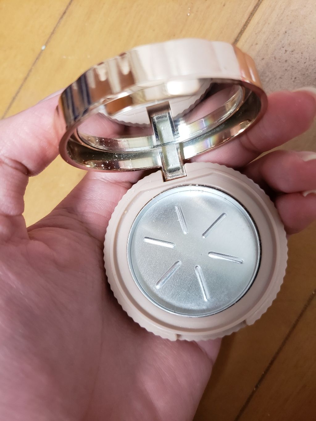 マーメイドスキンジェルUV/キャンメイク/日焼け止めジェルを使ったクチコミ（2枚目）